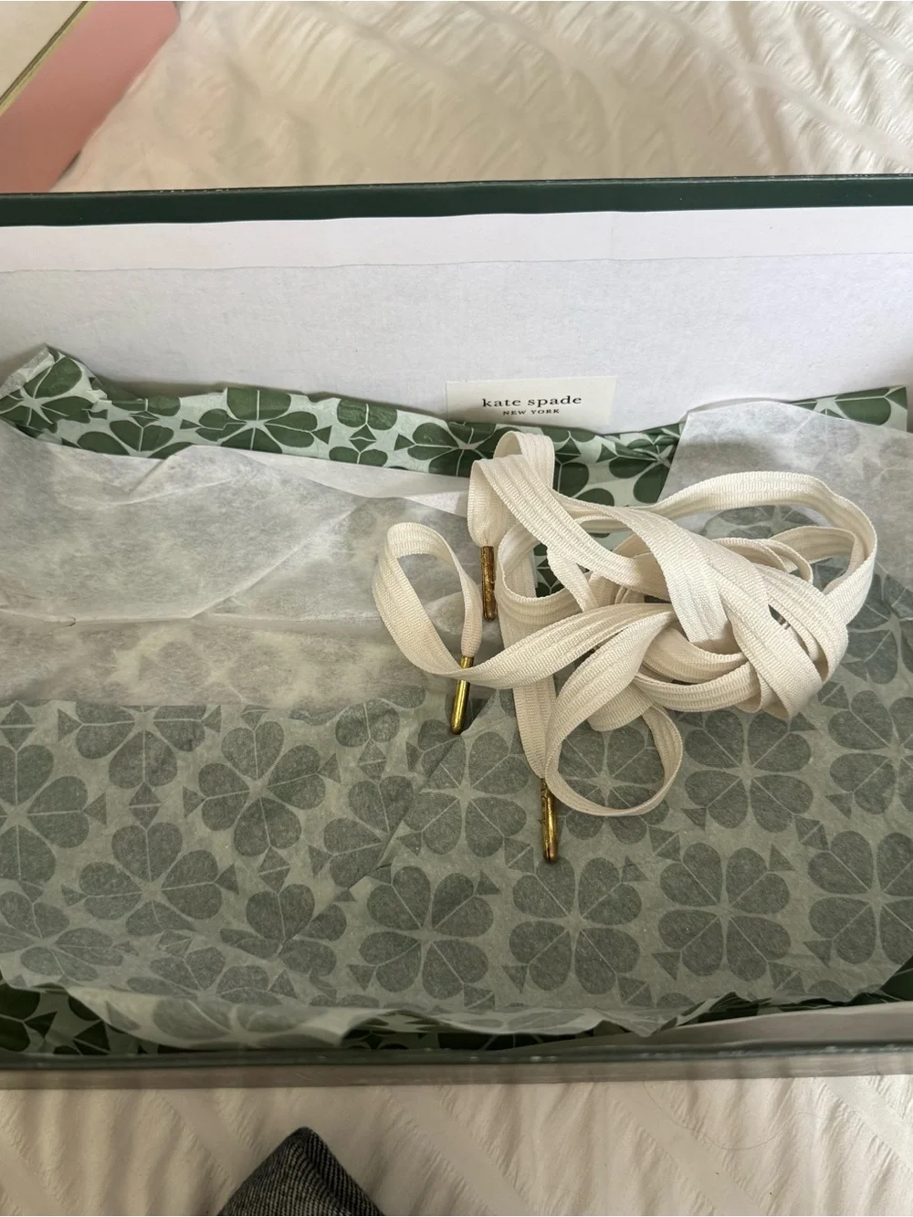 Kate Spade Iggy Sneakers Size 8 White Green